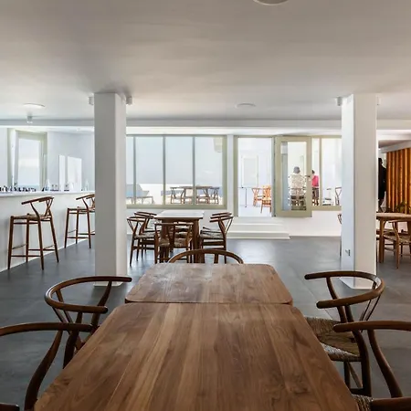 Rochari Hotel