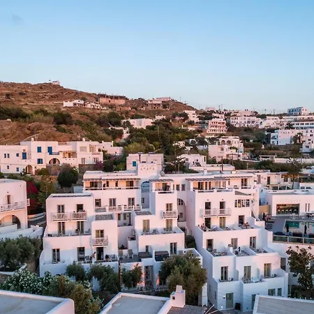 Rochari Hotel 4*